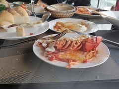 -宝利来国际大酒店-凤凰阁旋转餐厅
