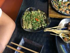 -何师烧烤·香辣蟹·川菜·30年老品牌(太古里旗舰店)