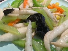 -前海沿·青岛菜(李沧万达店)
