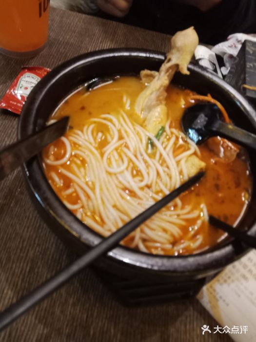十秒到过桥米线(唐山爱琴海店)麻辣牛腩米线图片