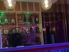 -路边边.炒菜烧烤.音乐餐厅(良乡长虹店)