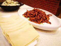 -闫府私房菜(经四路万达店)