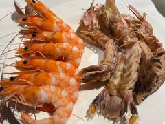 -领鲜活海鲜榴莲自助火锅(东门店)