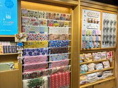 -猫的天空之城概念书店(苏州诚品店)