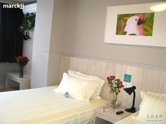 -锦江之星(西安大雁塔小寨地铁站店)