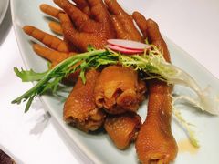 辣卤有根凤爪-卯时·龙光雅宴·精致锡帮菜(惠山古镇店)