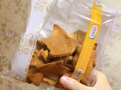 奶香尖角脆面包-中粮丰通（北京)食品有限公司