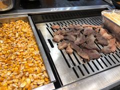 -臻牛烤肉
