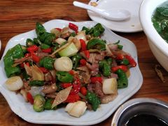 -小锅巴纳西餐厅