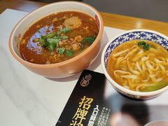 -初晋·山西地道刀削面.晋北莜面香(星耀城店)