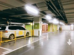 -BFC外滩金融中心停车场