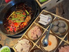 -芈重山老火锅(洪崖洞店)