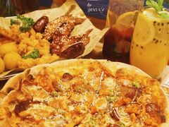 招牌狂野披萨-盘炉forenza·云贵川融合小食堂 ( 钟楼中柳巷店)