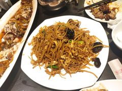 -老牌坊鲁菜名店(美莲广场店)