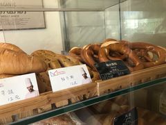 -老梦面包 CHEZMOREL(三源里店)