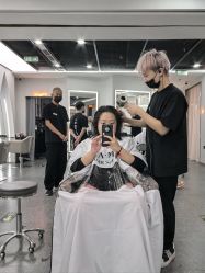 -艾美A·M Hair Salon