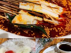 -嘉州叶婆婆钵钵鸡(建设路店)