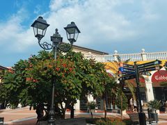 -佛罗伦萨小镇广佛名品奥特莱斯(疏港路店)