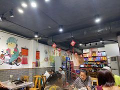 大堂-凤爪王烧烤(徐东旗舰店)