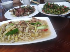 -华冠悠岚·庭院餐厅(青城后山店)