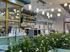 -丽莎沙拉轻食餐厅(国贸店)