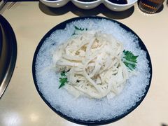 -余欢领鲜火锅(新街口店)