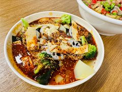 钵钵鸡-艺味深尝(云锦路店)