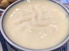-广信牛奶甜品世家(台东店)