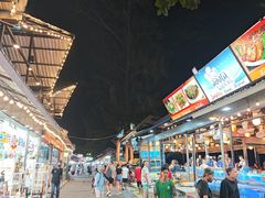 -拉威海鲜市场