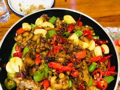 香辣牛蛙-李太婆鱼汤馆(古城路店)