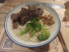 老卤牛肉面-卤儿道道(龙游路店)