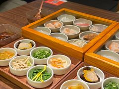 -良米山·云南野生菌过桥米线(上海首店)