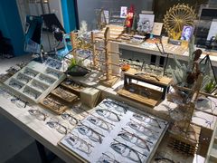 -Trend1881视光·蔡司视觉(领展广场店)
