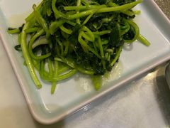 清炒鸡毛菜-北京老铺烤鸭(西稍门店)