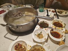 -浪里寻·臻牛养生牛肉火锅(方圆荟店)
