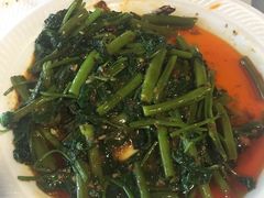 -纽顿熟食中心