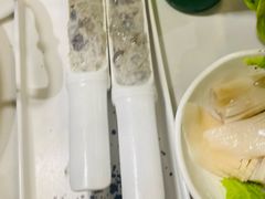 -德林酸菜鱼火锅(南丹店)