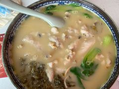-明呈黄鱼面馆(斜土路店)