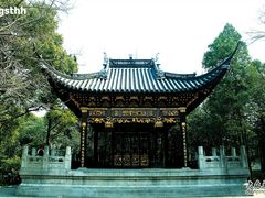 -汇龙潭