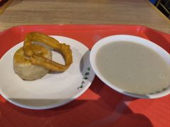 -护国寺小吃店(红莲南路店)