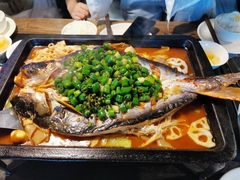 -夯鱼烤鱼·尔滨地标美食(国展店)