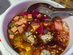 -钢管厂五区小郡肝串串香(滨江店)
