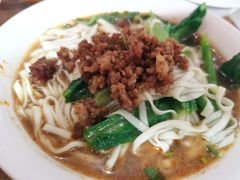 -中和裴氏蹄花(府河路店)