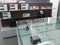 -奔驰利星行(北京花乡店)