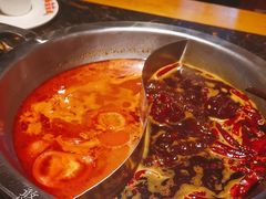 -憨孃孃·重庆老火锅(红山黑金店)