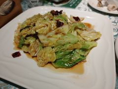炝炒莲白-巴扎美食·新疆菜·西域歌舞表演餐厅(新疆大厦店)