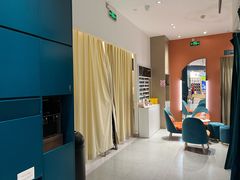 -鸿通城购物中心