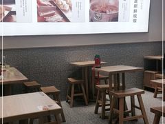 用餐区-小满手工粉(北京来福士店)