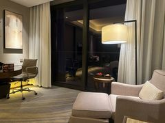 -舟山希尔顿酒店