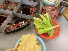 -重庆老火锅王(永陵路分店)